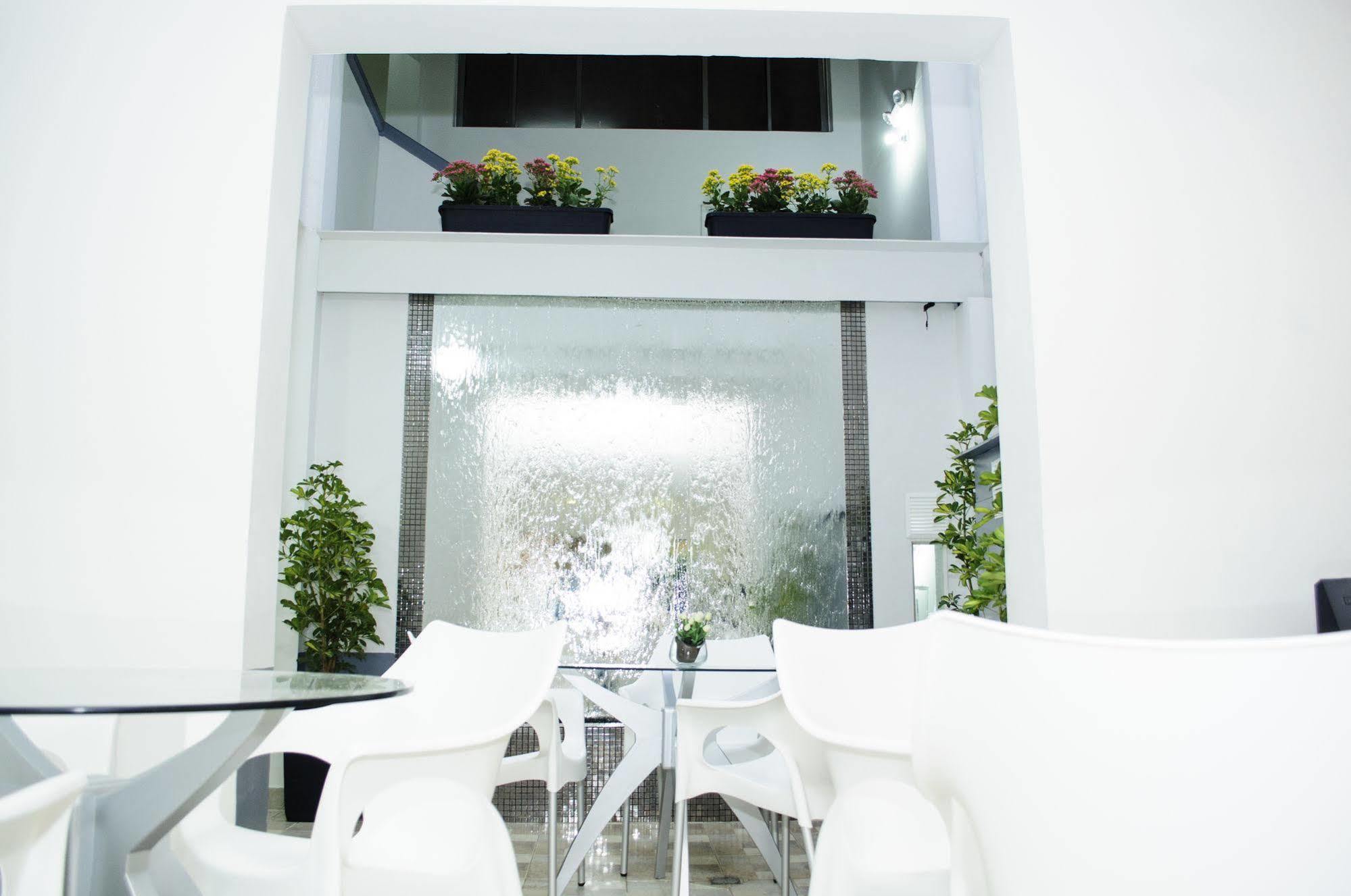 Hostal Lleras Calle 8 메딜린 외부 사진