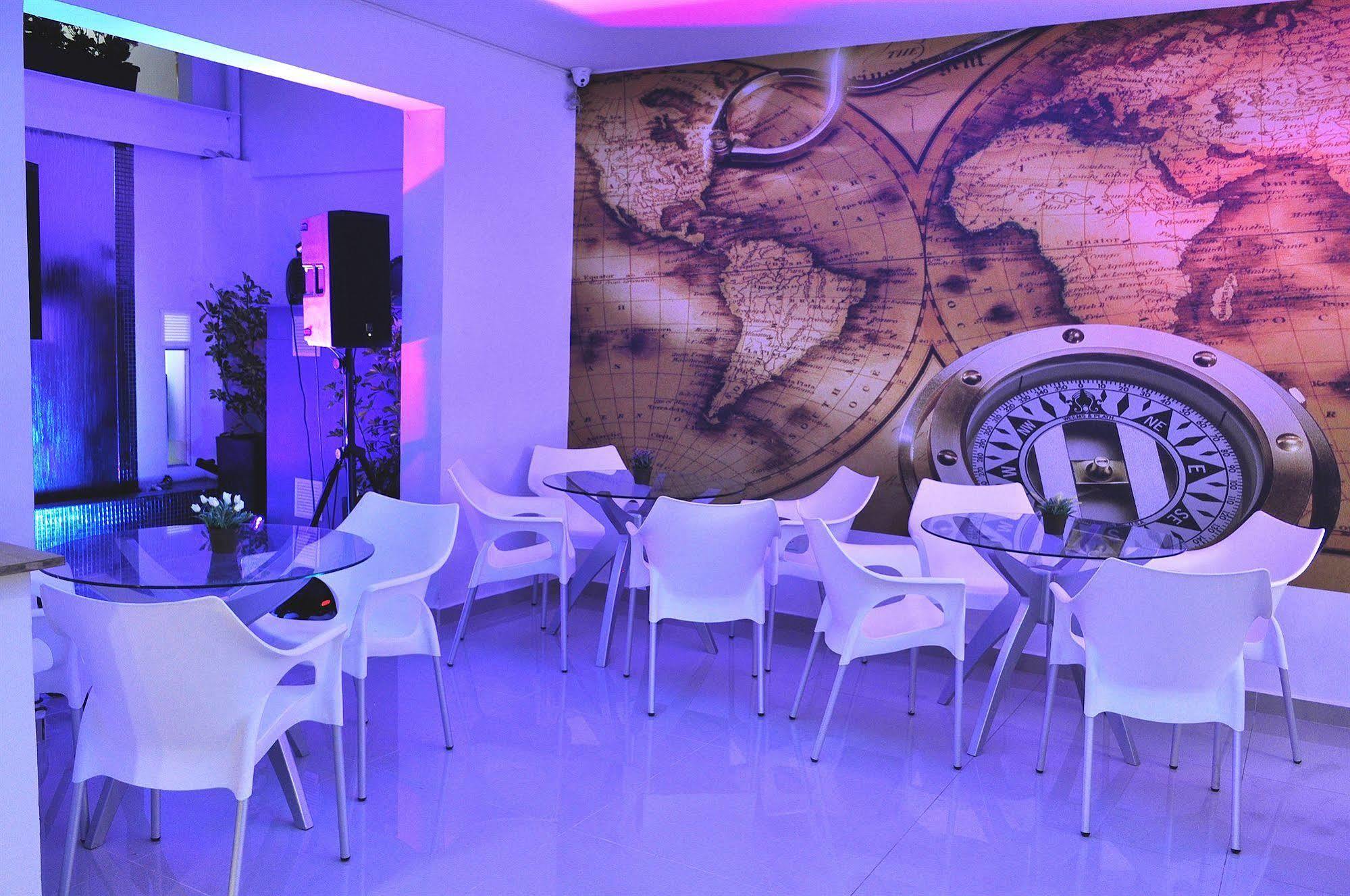 Hostal Lleras Calle 8 메딜린 외부 사진